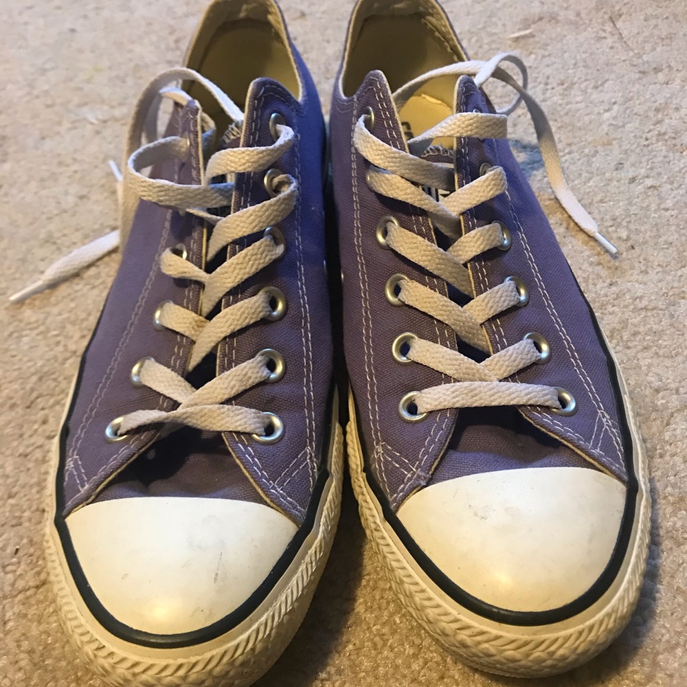 Converse Sneakers Lavender Size 8/10